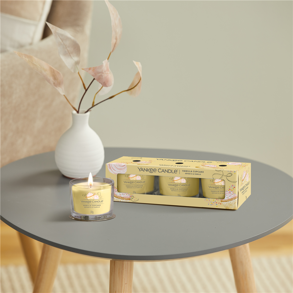 Vanilla Cupcake Signature Filled Votive – Image 3