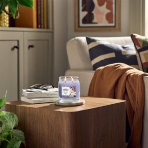 Alternative view of Lavender Vanilla Signature Medium Jar