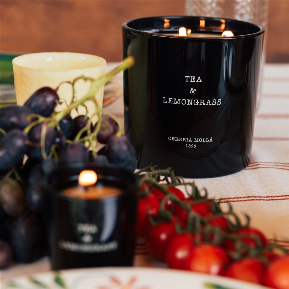 Tea & Lemongrass Premium Small Candle 70g – Image 3