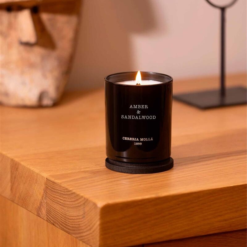 Amber & Sandalwood Premium Candle 230g – Image 3