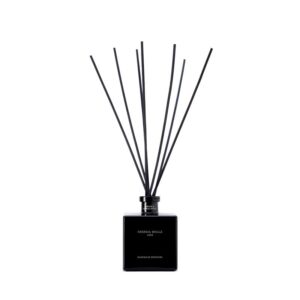 Alternative view of Amber & Sandalwood Premium Reed Diffuser 500ml