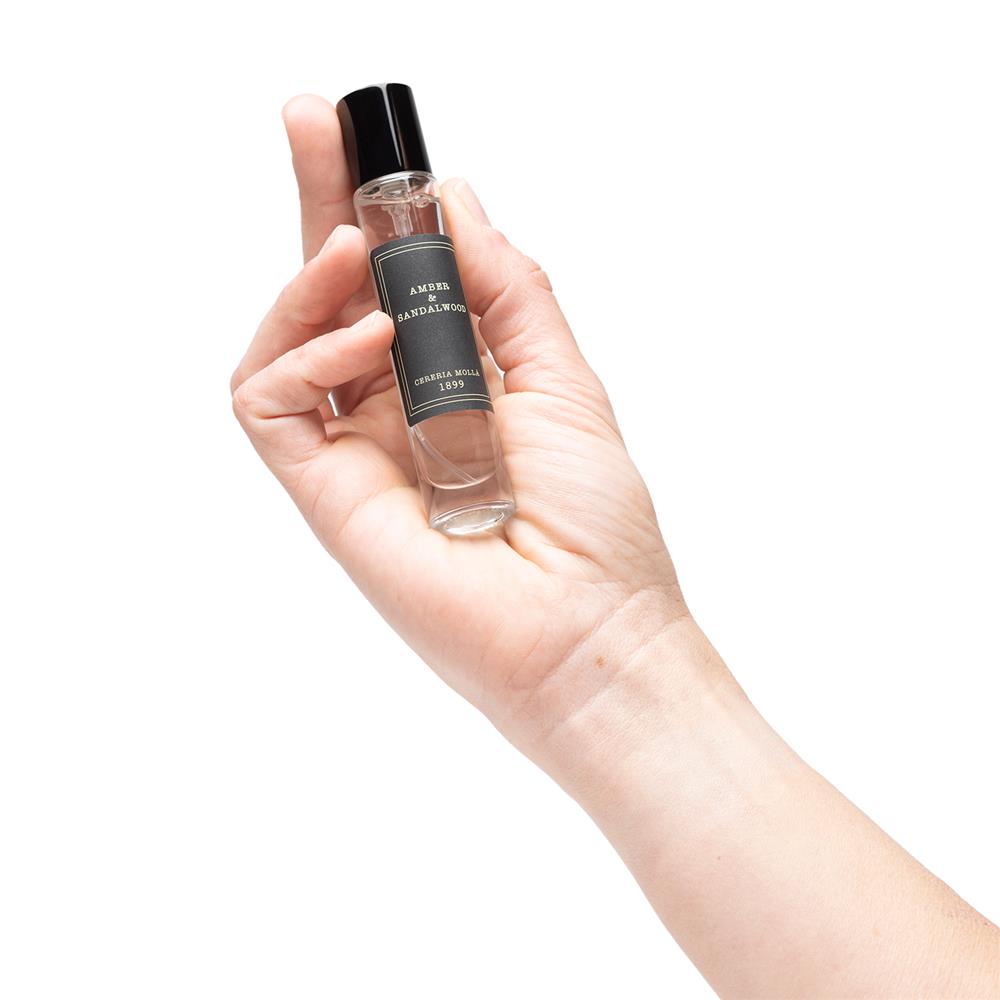 Amber & Sandalwood Premium Body Mist Travel Spray 15ml – Image 3