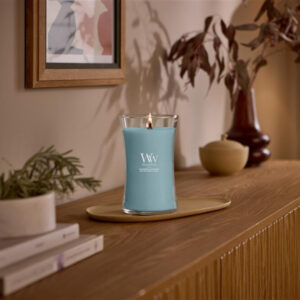 Alternative view of Cedarwood & Ocean Moss Medium Jar