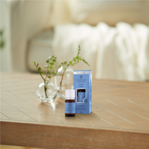 Alternative view of Clarity Essential Oil